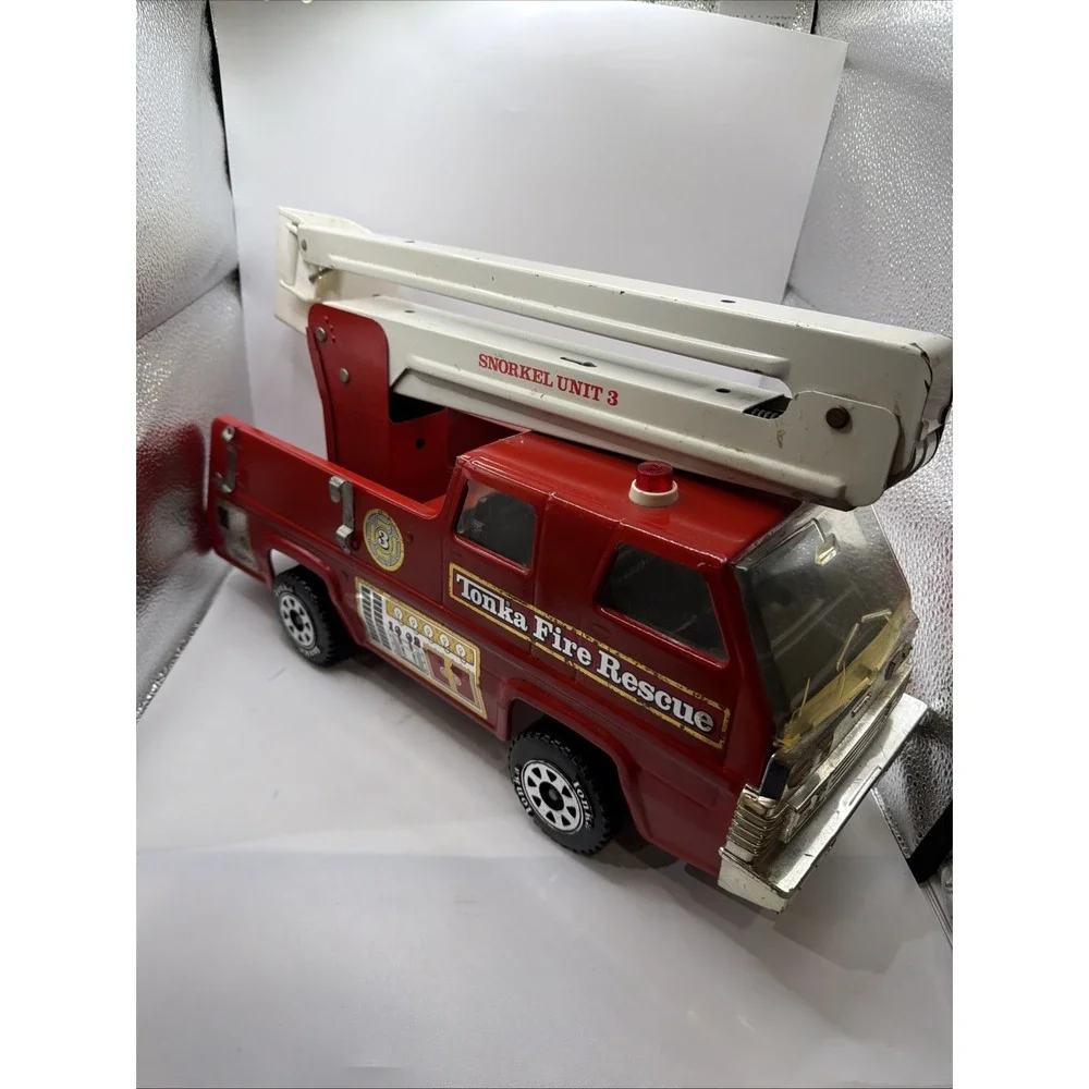 Tonka Fire Rescue Snorkel Unit 3 Pressed Steel.‎